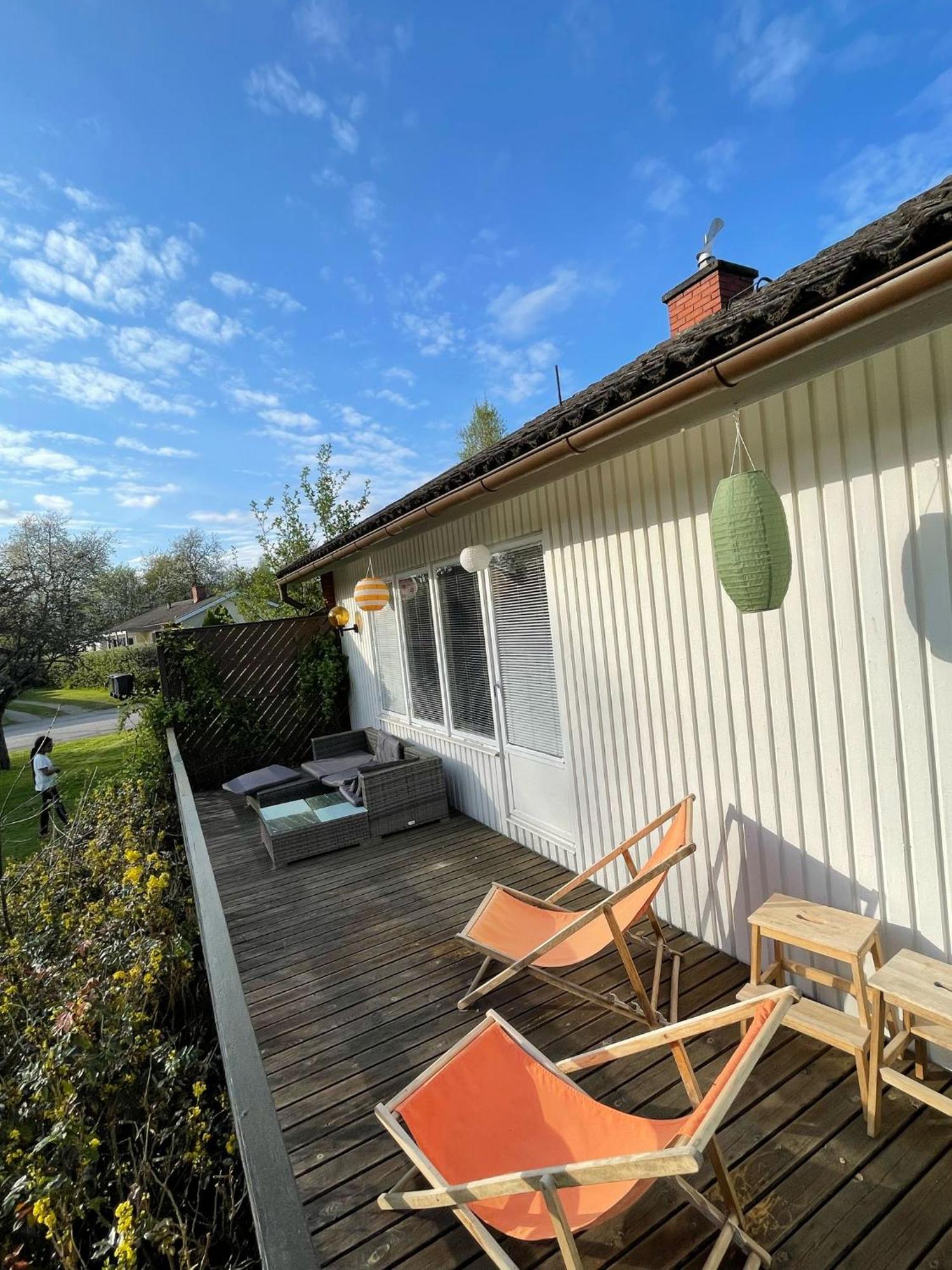 Modern 3 Bed Rooms In Almhult Close To Vaxjo Airport Buitenkant foto